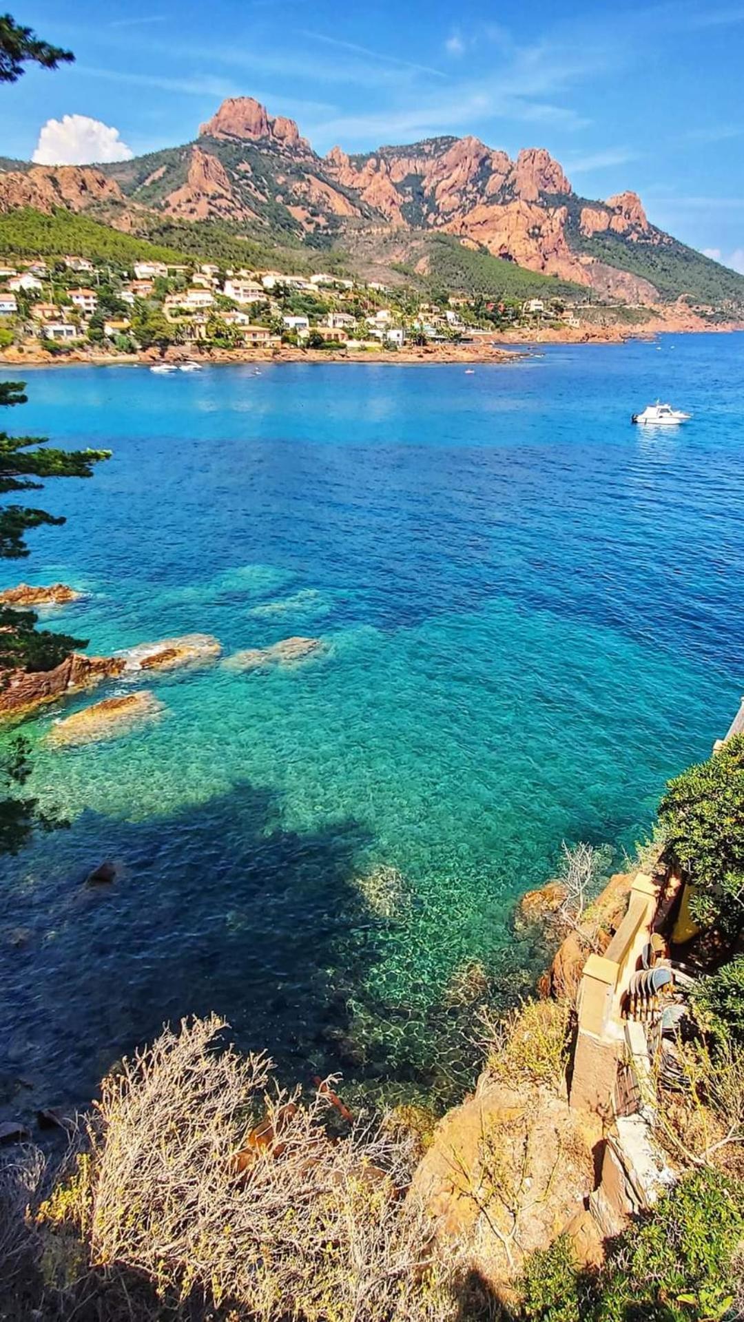 Petit Paradis Vue Mer- Plage Et Calanques A 3 Mn Saint-Raphaël Zewnętrze zdjęcie
